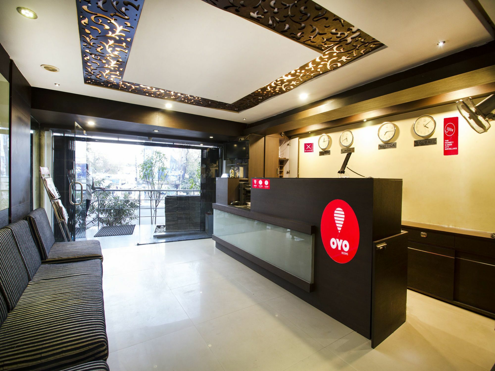 Oyo 984 Hotel Gn International Lālāguda エクステリア 写真