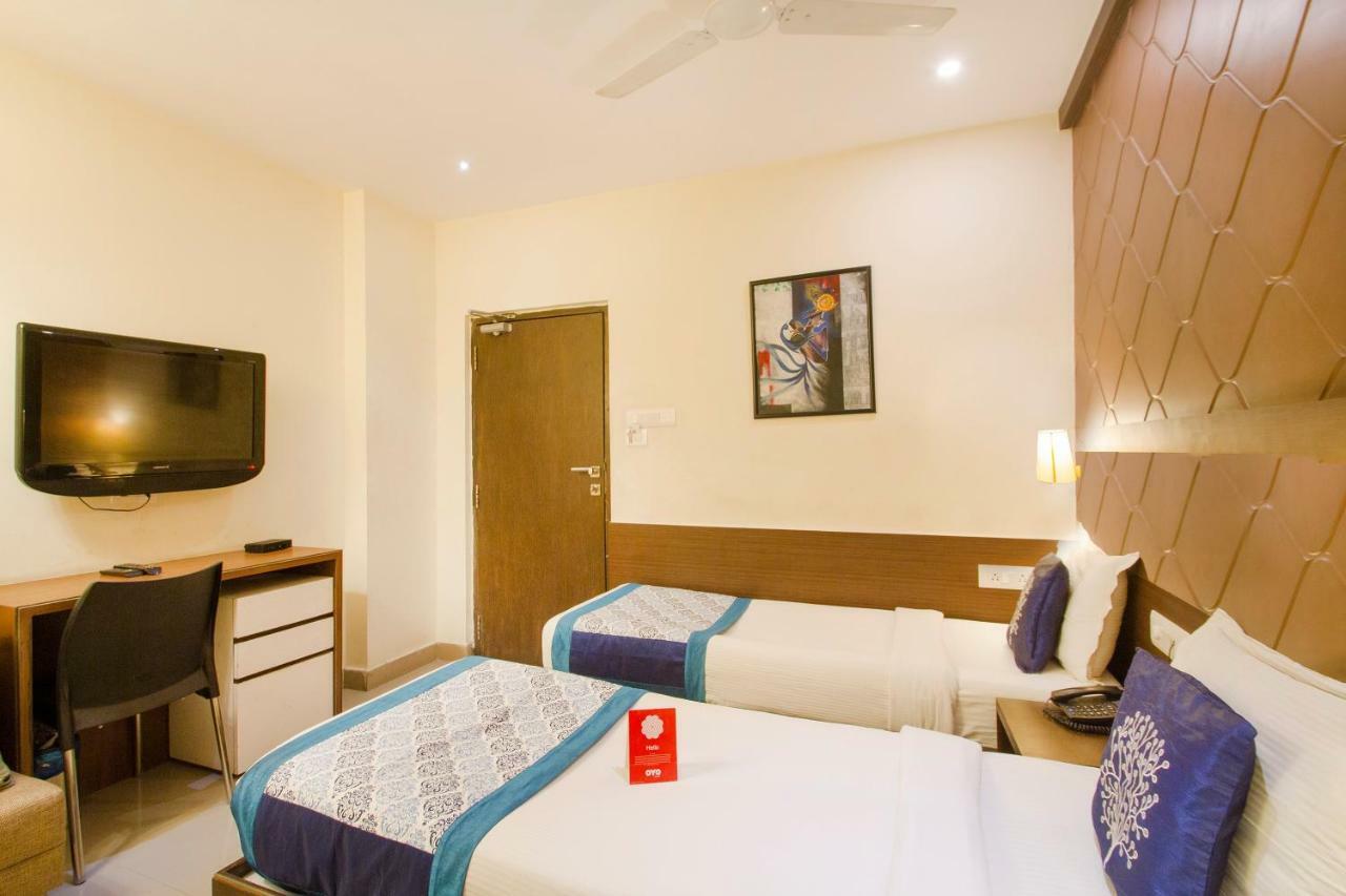 Oyo 984 Hotel Gn International Lālāguda エクステリア 写真