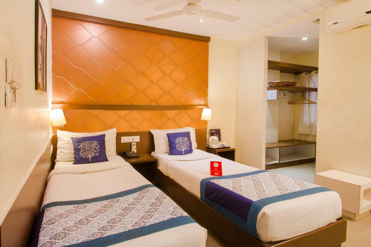 Oyo 984 Hotel Gn International Lālāguda エクステリア 写真